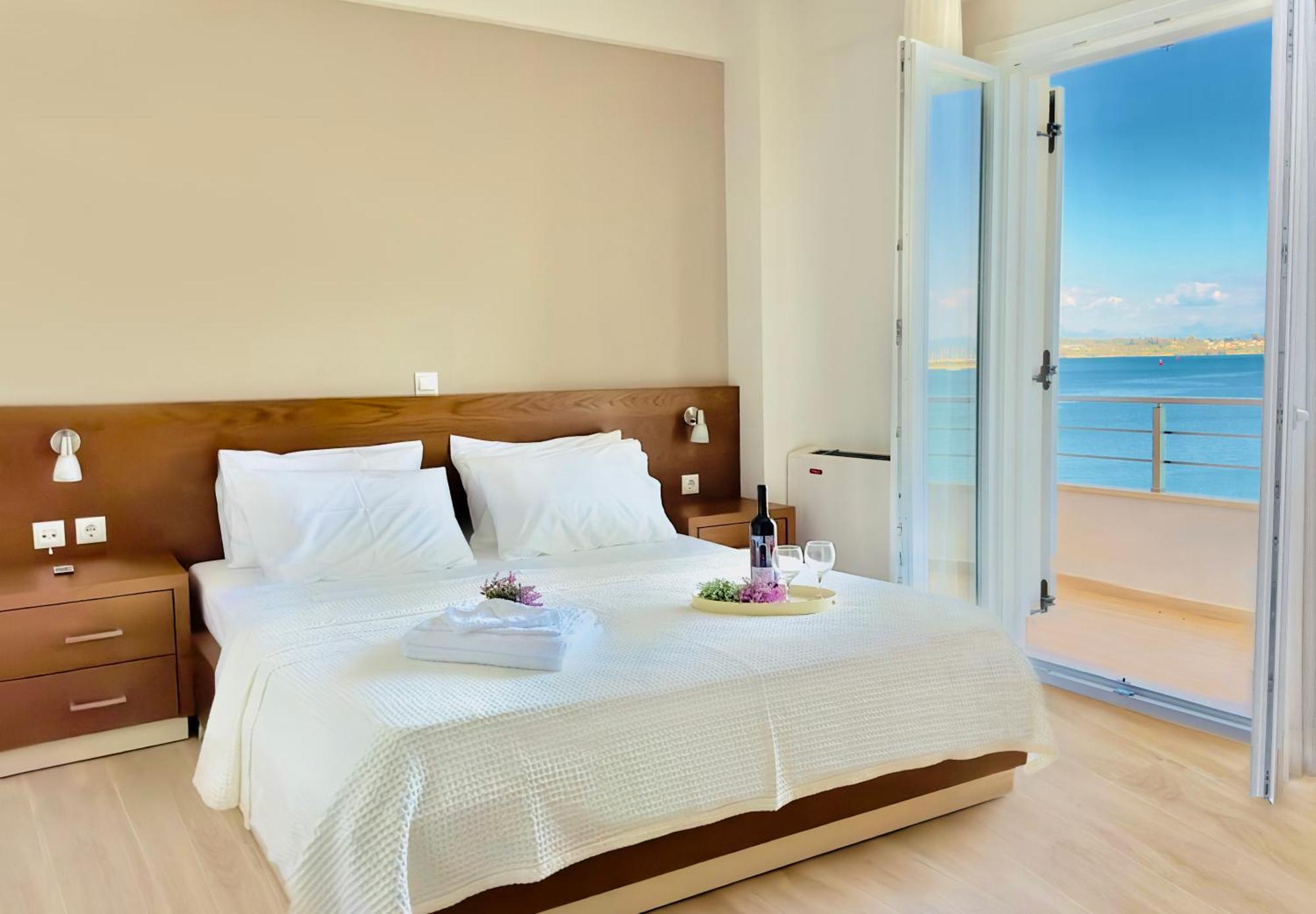 Bluish 3A Apartment Preveza Exterior photo